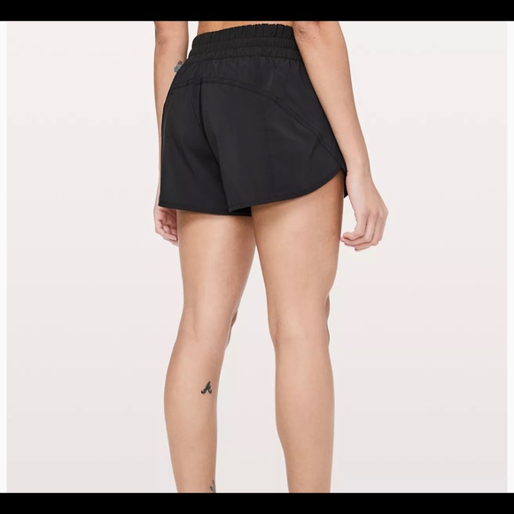Lululemon Tracker Low Rise Short 4” - Picture 4 of 9